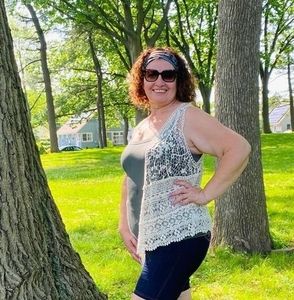 Meet your Posher, Marcela